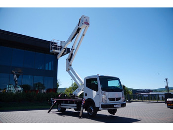 Camión con plataforma elevadora RENAULT Maxity 110