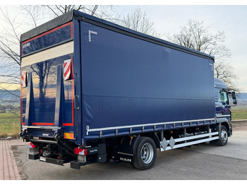 Camión lona MAN TGM 18.340 / FIRANKA / SPROWADZONY / 9100 ŁADOWNOŚĆ / 18 PALET / E6 / WINDA /: foto 4 Camión lona MAN TGM 18.340 / FIRANKA / SPROWADZONY / 9100 ŁADOWNOŚĆ / 18 PALET / E6 / WINDA /: foto 4
