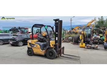 Carretilla elevadora de gas CATERPILLAR GP