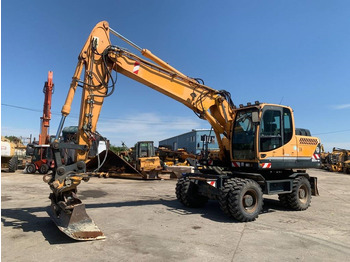 Excavadora de ruedas HYUNDAI