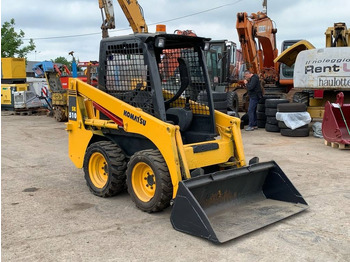 Minicargadora KOMATSU