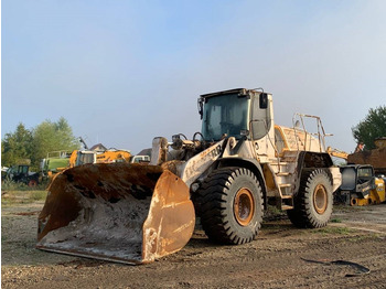 Cargadora de ruedas LIEBHERR L 566