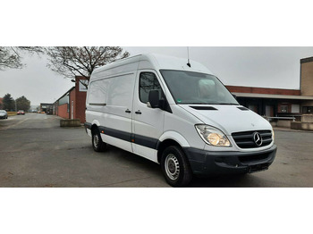 Furgón MERCEDES-BENZ