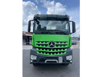Camión multibasculante MERCEDES-BENZ Arocs 2643