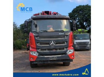 Camión bomba de hormigón SANY