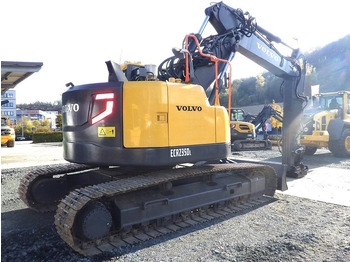 Excavadora de cadenas Volvo ECR 235 D: foto 5