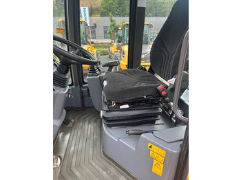 Cargadora de ruedas Volvo L 30 G: foto 5