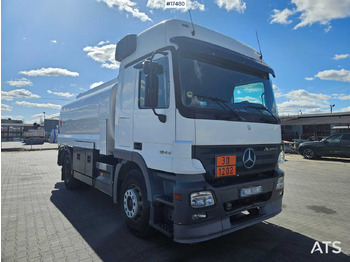 Camión cisterna MERCEDES-BENZ