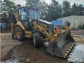 Retroexcavadora CATERPILLAR 432