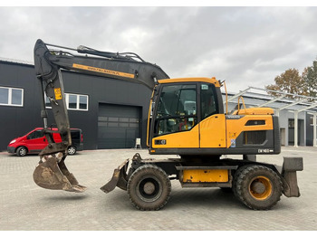 Excavadora de ruedas Volvo EW140D: foto 3