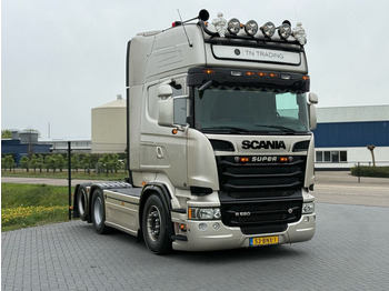 Cabeza tractora SCANIA R 580