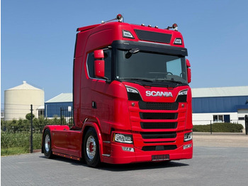 Cabeza tractora SCANIA S