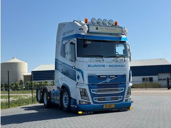 Cabeza tractora VOLVO FH16 750