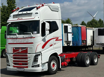 Camión chasis VOLVO FH16 750