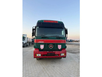 Cabeza tractora MERCEDES-BENZ Actros 1840