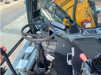 Leasing para Liebherr A914 NVT Liebherr A914 NVT: foto 4