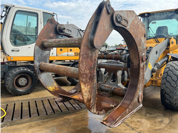 Pinza de manipulación Volvo L90: foto 3
