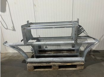 Cabina e interior LIEBHERR