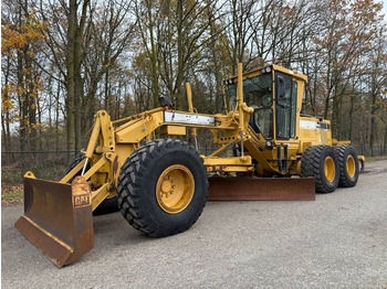 Grader CATERPILLAR 140H