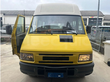 Autobús escolar IVECO
