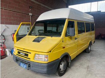 Autobús escolar Iveco Daily: foto 3