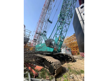 Grúa sobre orugas KOBELCO