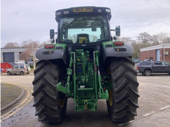 Tractor John Deere 6R 215: foto 4