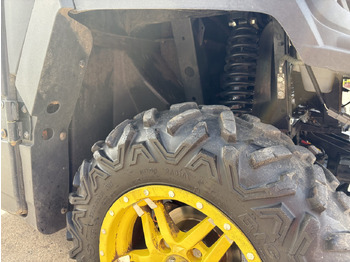 Cuadrimoto John Deere XUV865M Gator: foto 5