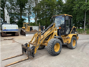 Cargadora de ruedas CATERPILLAR 908