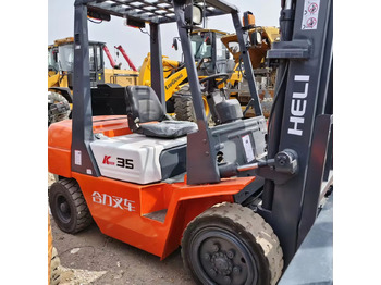 Carretilla elevadora diésel HELI