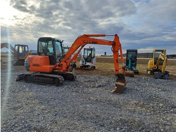 Miniexcavadora Case CX50 kallistajalla: foto 4