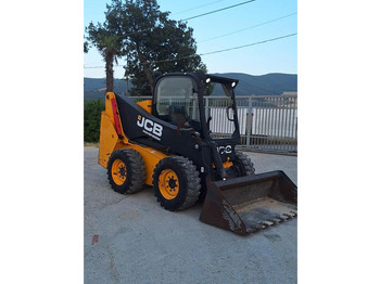 Minicargadora de cadenas JCB
