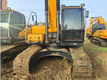 Excavadora de cadenas HYUNDAI ROBEX 220LC-9S: foto 5