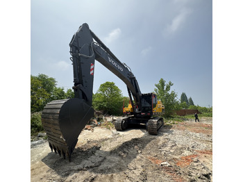 Excavadora de cadenas VOLVO EC480: foto 2