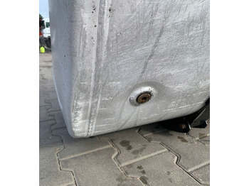 Depósito de combustible para Camión ZBIORNIK PALIWA RENAULT VOLVO LOW DECK 130x69x56: foto 3