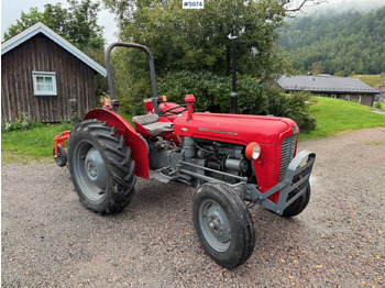 Tractor MASSEY FERGUSON 1000 series