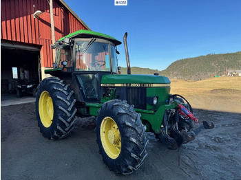 Tractor JOHN DEERE 2850