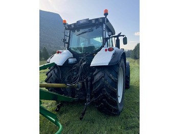 Leasing para  2009 Valtra T202 w/ loader 2009 Valtra T202 w/ loader: foto 4