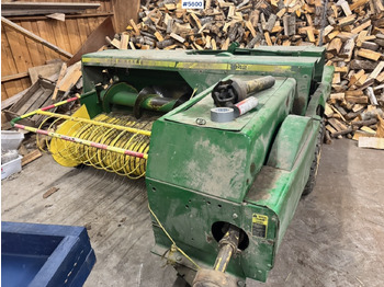 Maquinaria de henificación JOHN DEERE