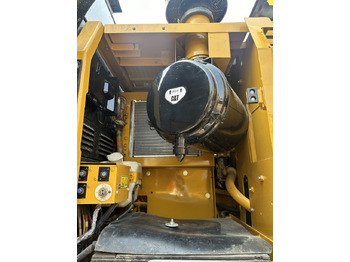 Excavadora de cadenas CATERPILLAR 329D2L: foto 3 Excavadora de cadenas CATERPILLAR 329D2L: foto 3