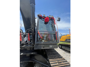 Excavadora de cadenas nuevo Volvo EC300DL: foto 3