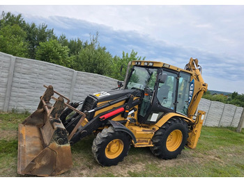 Retroexcavadora CATERPILLAR