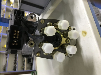 Bomba de combustible para Camión nuevo Bosch 2018 51111037590   MAN Hİ-EX: foto 3