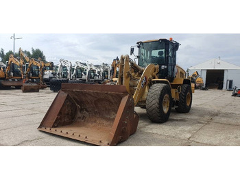 Cargadora de ruedas CATERPILLAR 938M