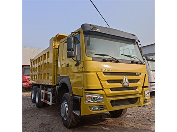 Camión volquete Sinotruck: foto 2