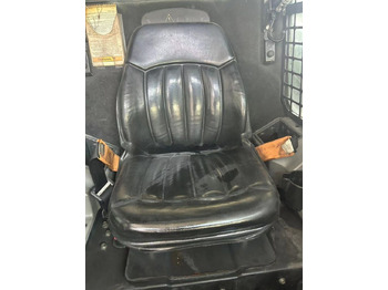 Minicargadora Bobcat S450: foto 2