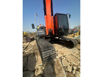 Excavadora de cadenas HITACHI ZX200