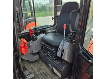 Miniexcavadora Kubota KX165: foto 2