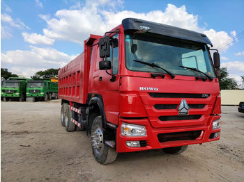 Camión volquete SINOTRUK HOWO 6x4: foto 3