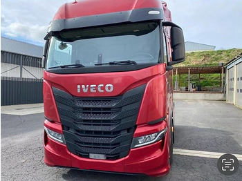 Cabeza tractora IVECO S-WAY